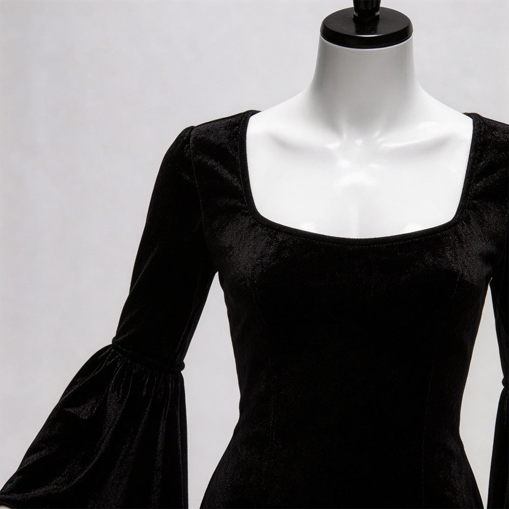 Gothic Midnight Velvet Dress – Women’s Halloween Costume